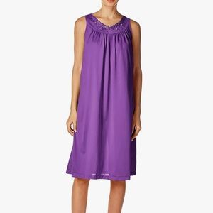 Shadow line Purple Sleeveless Nightgown